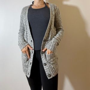 Light grey cable knit garage cardigan. Size xs